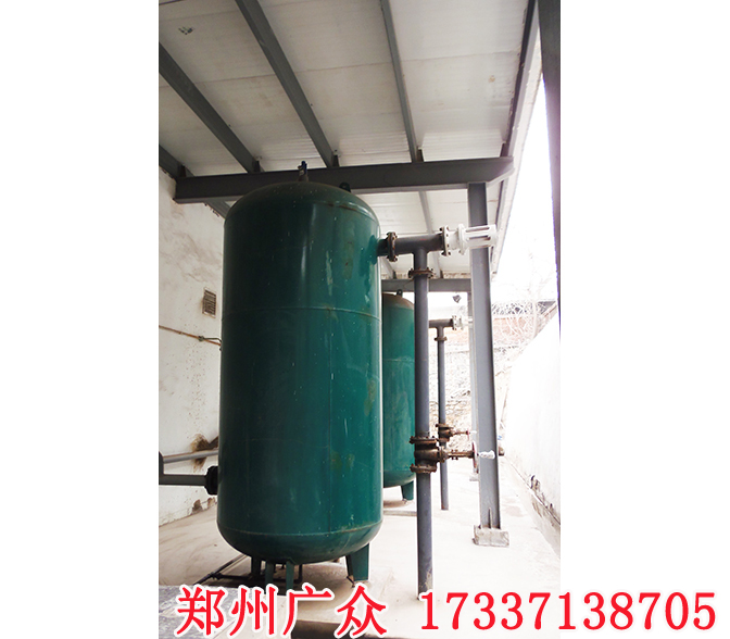 释压阀现场1(2).jpg 释压阀现场1(2).jpg